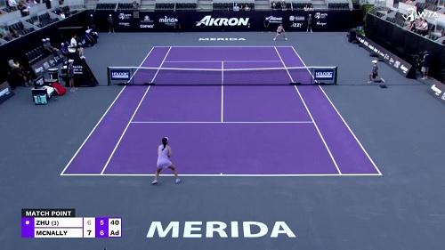 Tenis: Peterson in Giorgi v Meridi